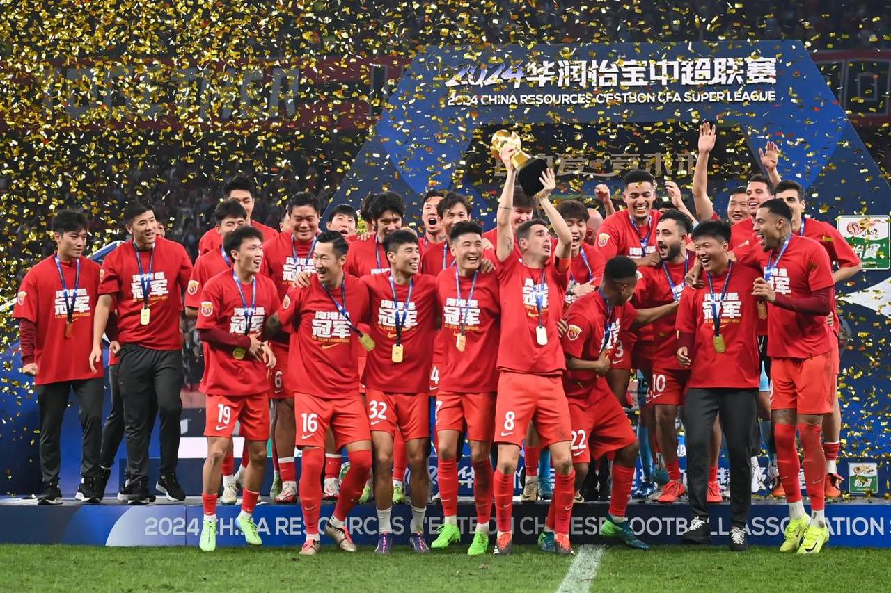 上海海港豪取胜利晋级主场优势明显的简单介绍 上海海港豪取胜利晋级主场优势明显的简单介绍