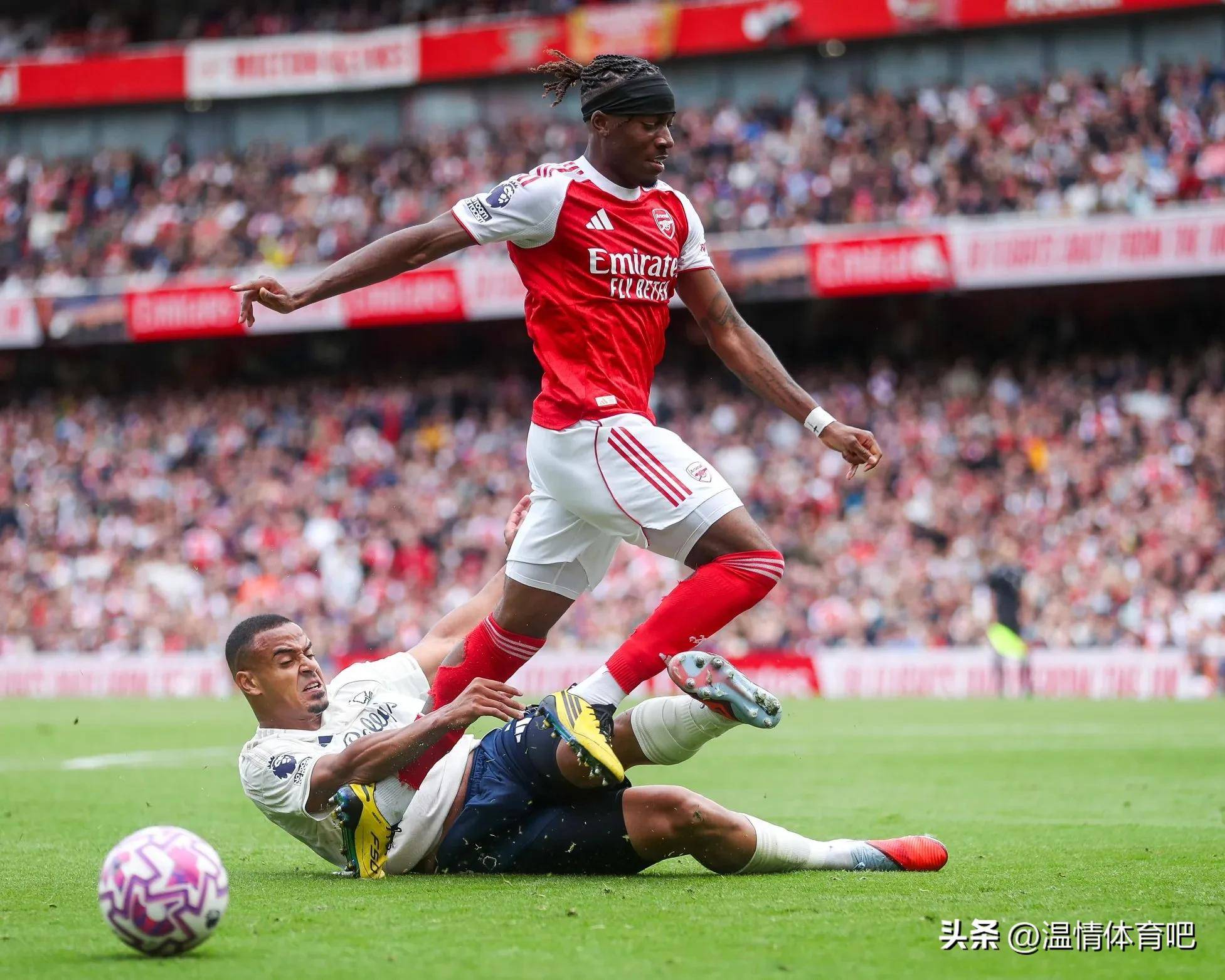 关于阿森纳苦战,新帅破解欧冠之路的信息 关于阿森纳苦战,新帅破解欧冠之路的信息