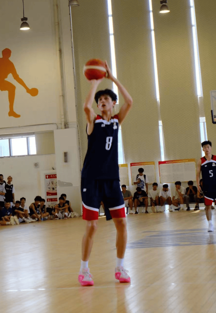 火箭队客场擒敌,锋芒尽显稳扎稳打 火箭队客场擒敌,锋芒尽显稳扎稳打